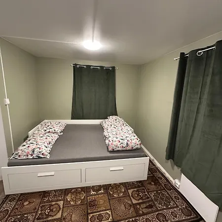 Apartment Cozy Studio In East *